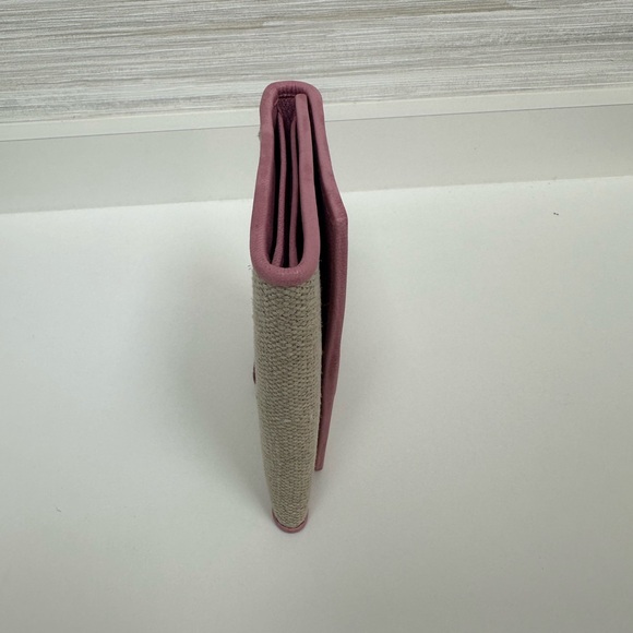 Yves Saint Laurent Pink and Cream Woven Clutch - Picture 3 of 13